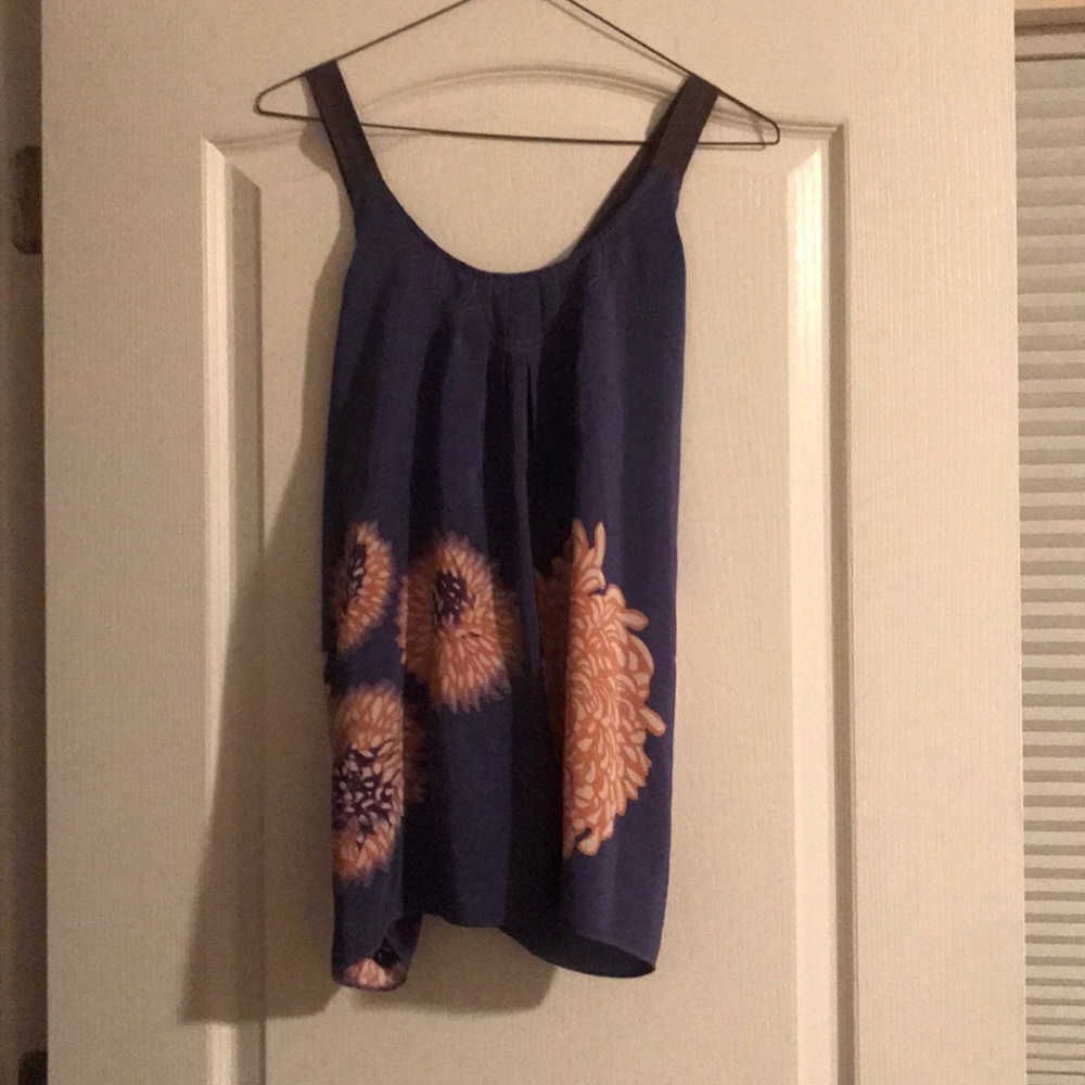 Beautiful, lightweight blouse